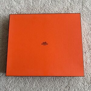 Authentic Hermes Large Gift Box -  11x13  -  Price is for 1